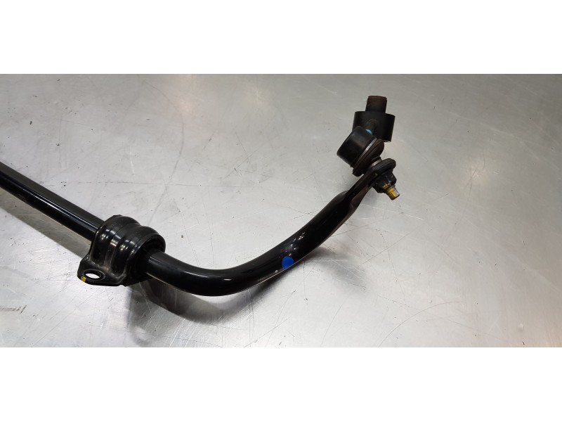 Recambio de barra estabilizadora trasera para hyundai tucson tecno sky referencia OEM IAM 55510N9000  