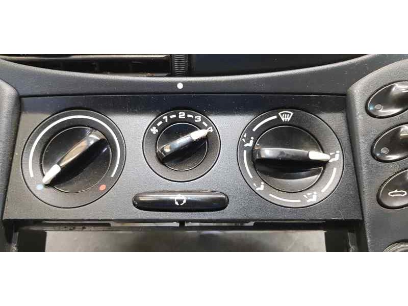 Recambio de mando calefaccion / aire acondicionado para porsche boxster (typ 986) básico referencia OEM IAM 99657210100P   Recambio de mando calefaccion / aire acondicionado para porsche boxster (typ 986) básico referencia OEM IAM 99657210100P