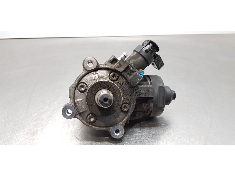 Recambio de bomba inyeccion para volkswagen caddy ocio comfortline bmt referencia OEM IAM 04L130755E 0445010538 