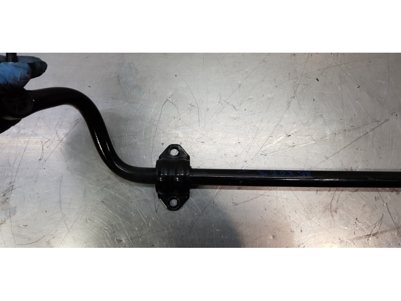 Recambio de barra estabilizadora trasera para hyundai tucson tecno sky referencia OEM IAM 55510N9000  