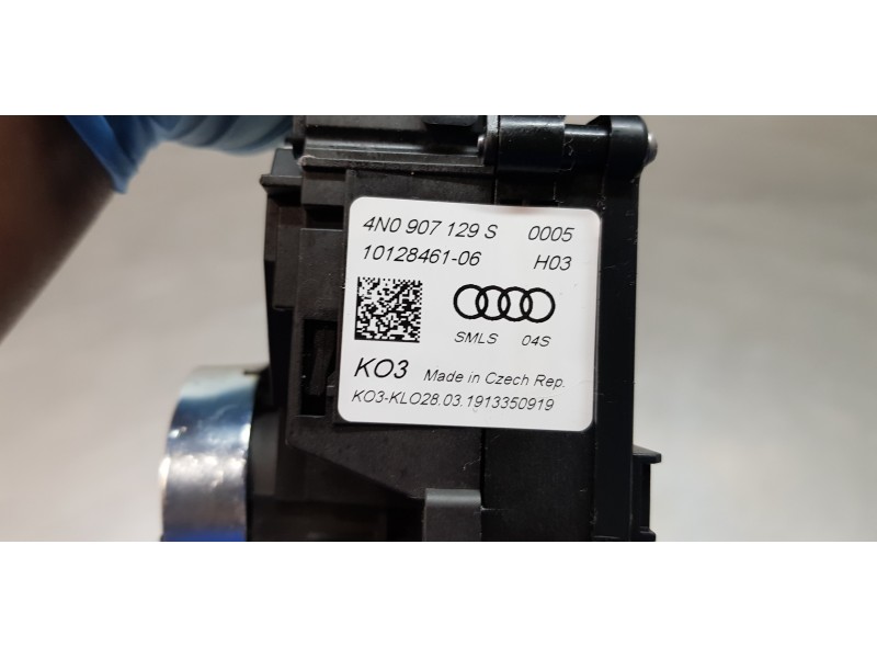Recambio de mando multifuncion para audi a6 berlina (4a2) 40 tdi basic referencia OEM IAM 4N0907129S  