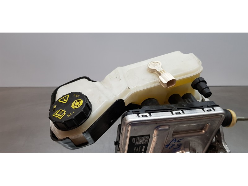 Recambio de abs para volvo xc60 inscription awd referencia OEM IAM 36010595  