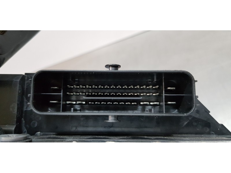 Recambio de abs para volvo xc60 inscription awd referencia OEM IAM 36010595  