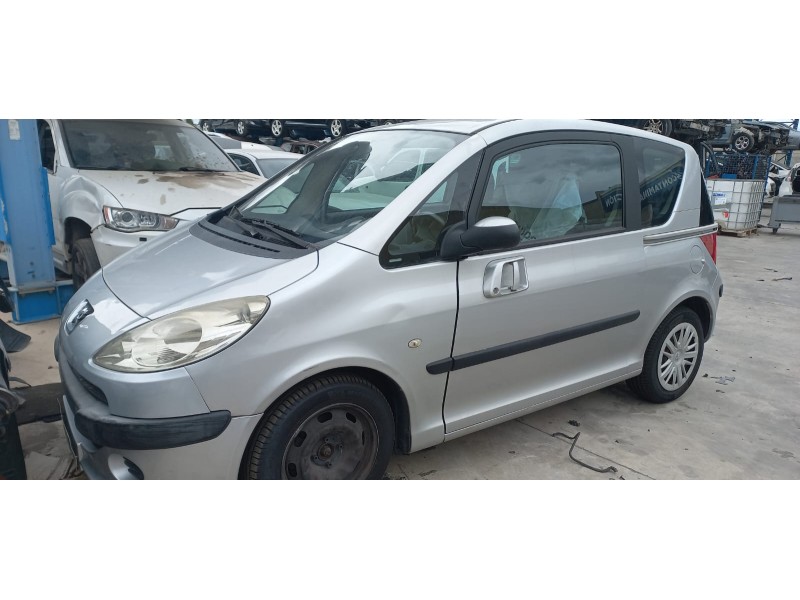 peugeot 1007 del año 2005