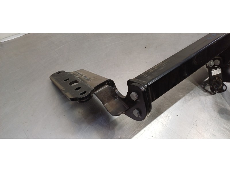 Recambio de enganche remolque para land rover discovery sport pure referencia OEM IAM VPLCT0147 FK7MF19D520KA 