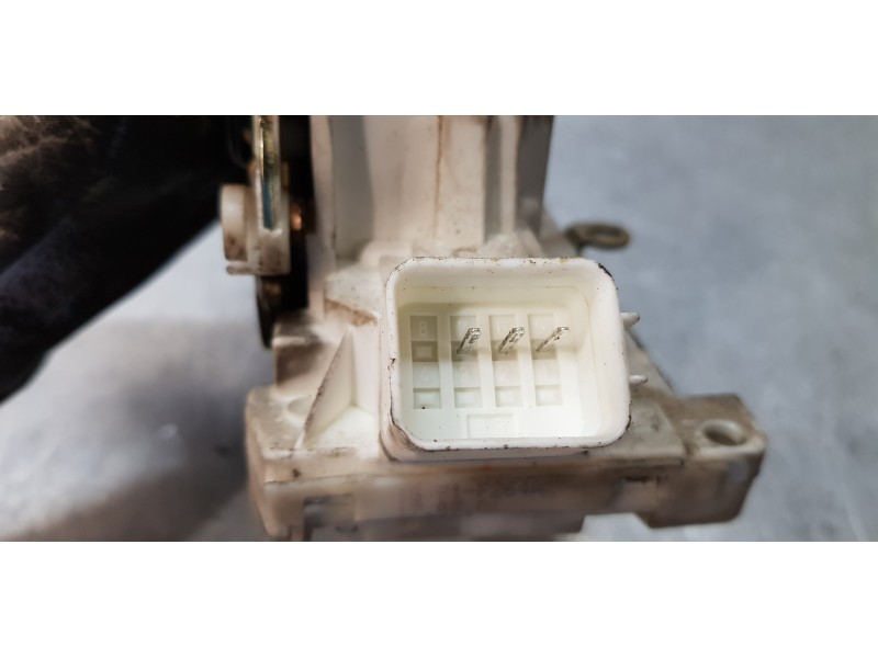 Recambio de cerradura puerta trasera izquierda para ford mondeo berlina (ge) ambiente referencia OEM IAM XS41A26413CG  