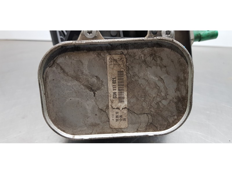 Recambio de soporte filtro aceite para volkswagen caddy ocio comfortline bmt referencia OEM IAM 03N115389A  