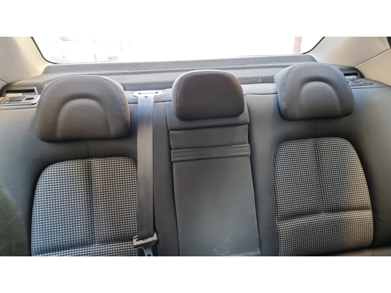 peugeot 407 del año 2009