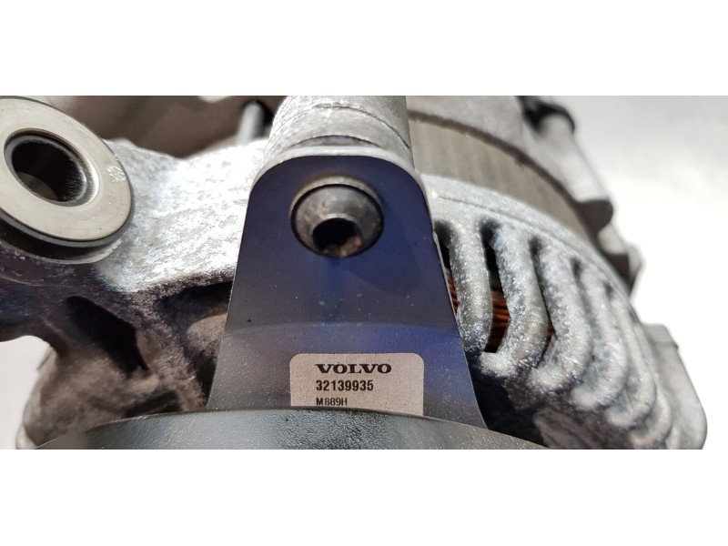 Recambio de alternador para volvo xc60 inscription awd referencia OEM IAM 36012933 6 PINES 