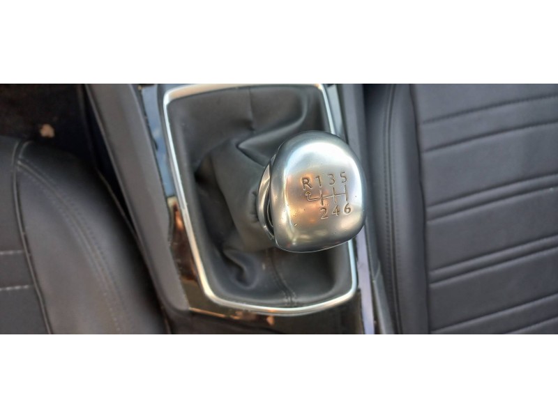 peugeot 308 sw del año 2017