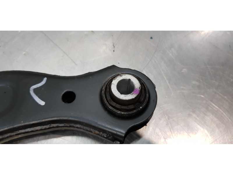 Recambio de brazo suspension superior trasero derecho para hyundai tucson tecno sky referencia OEM IAM 55120N9150  