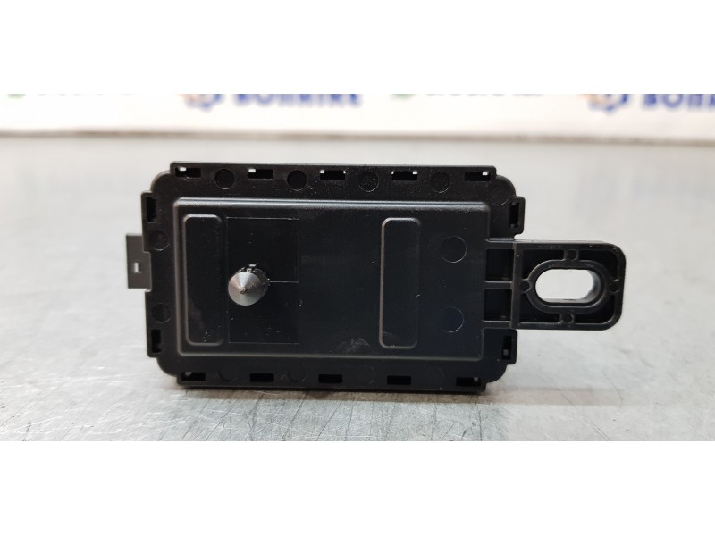 Recambio de modulo electronico para bmw serie 1 lim. (f20) 116d efficientdynamics edition referencia OEM IAM 931908102   Recambio de modulo electronico para bmw serie 1 lim. (f20) 116d efficientdynamics edition referencia OEM IAM 931908102