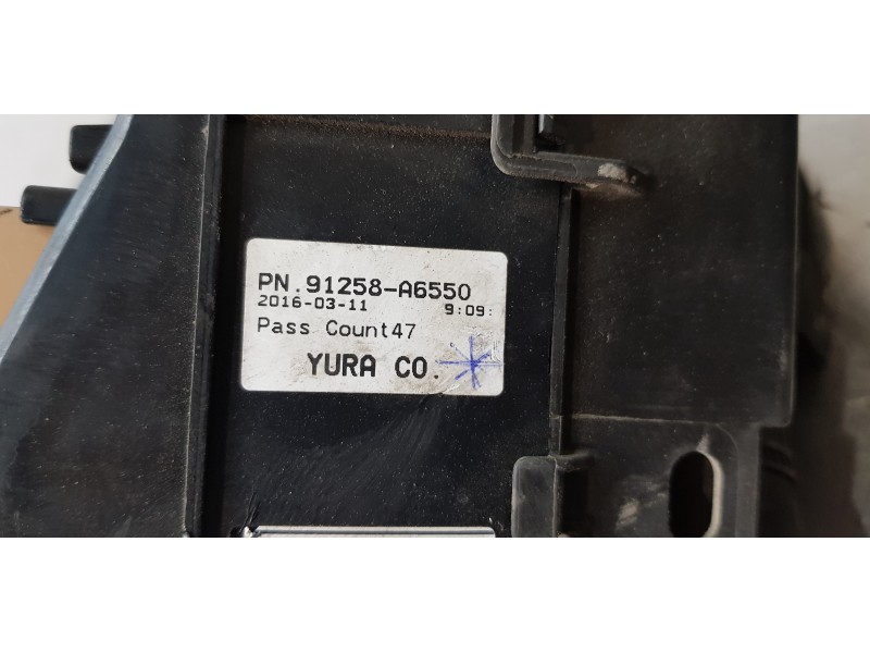 Recambio de caja reles / fusibles para hyundai i30 (gd) classic referencia OEM IAM 919513X160  