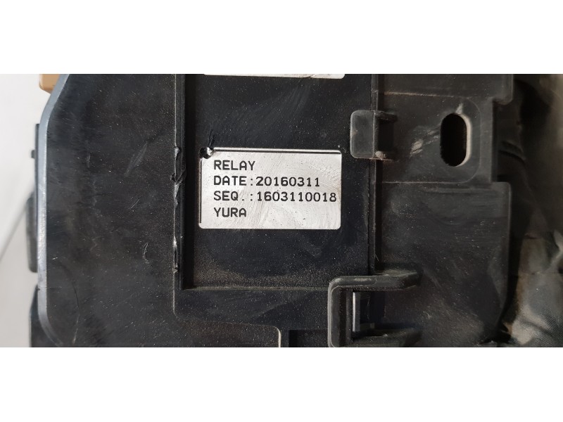 Recambio de caja reles / fusibles para hyundai i30 (gd) classic referencia OEM IAM 919513X160  