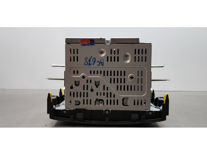 Recambio de sistema audio / radio cd para toyota auris hybrid active referencia OEM IAM 8612002F50  