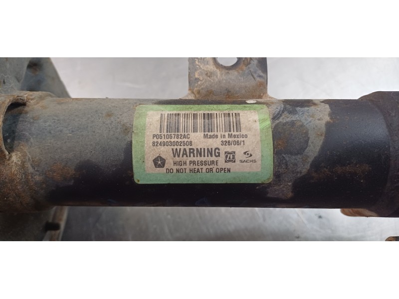 Recambio de amortiguador delantero derecho para dodge caliber s referencia OEM IAM 5105782AB   Recambio de amortiguador delantero derecho para dodge caliber s referencia OEM IAM 5105782AB