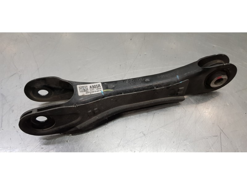 Recambio de brazo suspension inferior trasero derecho para hyundai tucson tecno sky referencia OEM IAM 55251N9050  