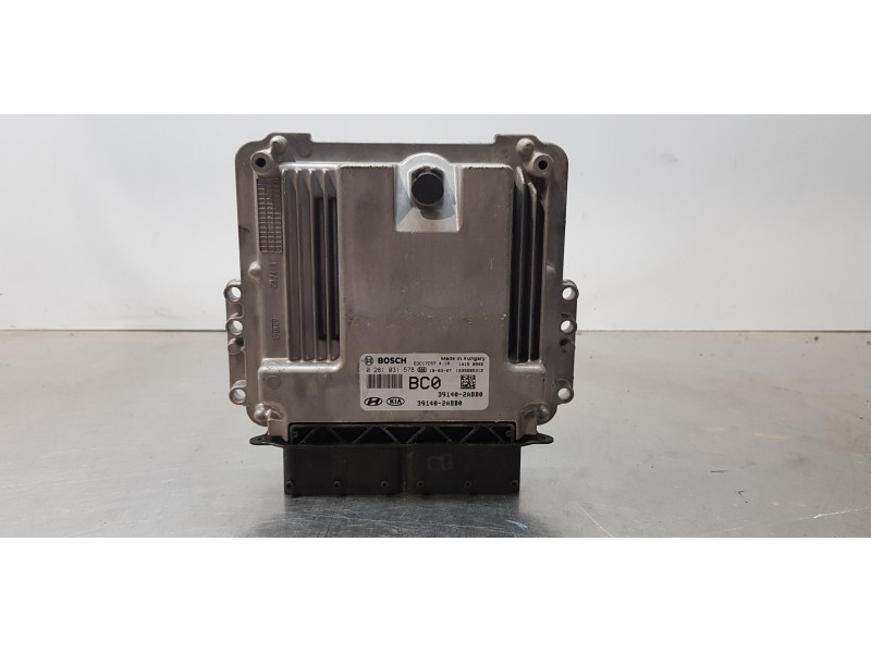 Recambio de centralita motor uce para hyundai i30 (gd) classic referencia OEM IAM 391402ABB0  