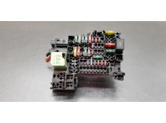 Recambio de caja reles / fusibles para seat ibiza (kj1) reference referencia OEM IAM 2Q0937615A