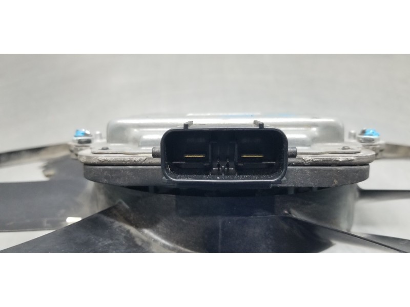 Recambio de electroventilador para toyota rav4 hybrid 4x2 advance referencia OEM IAM 1636025020 1636331500 
