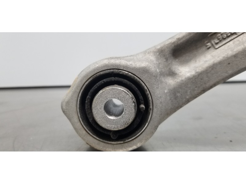 Recambio de mangueta delantera izquierda para audi a6 berlina (4a2) 40 tdi basic referencia OEM IAM 4K0407253D 4K0407241D 4K0407