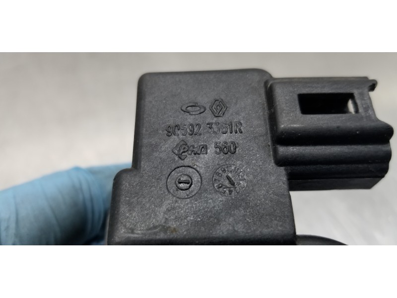 Recambio de cerradura maletero / porton para renault koleos dynamique referencia OEM IAM 905923361R   Recambio de cerradura maletero / porton para renault koleos dynamique referencia OEM IAM 905923361R