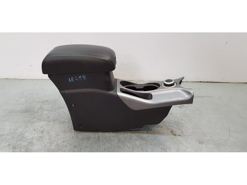 Recambio de apoyabrazos central para mitsubishi outlander (cw0) 2.0 di-d invite referencia OEM IAM 8011A165XA   Recambio de apoyabrazos central para mitsubishi outlander (cw0) 2.0 di-d invite referencia OEM IAM 8011A165XA