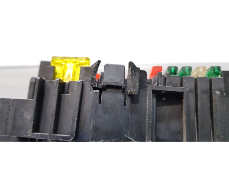 Recambio de caja reles / fusibles para seat ibiza (kj1) reference referencia OEM IAM 2Q0937615A   Recambio de caja reles / fusibles para seat ibiza (kj1) reference referencia OEM IAM 2Q0937615A