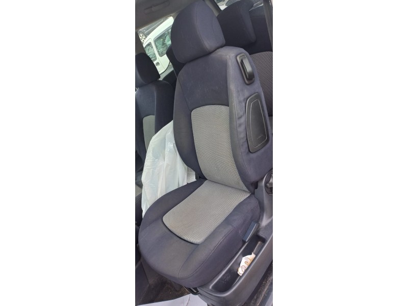 peugeot 1007 del año 2005