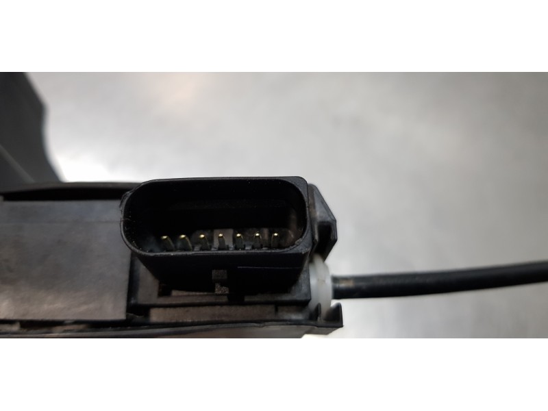 Recambio de cerradura puerta trasera derecha para citroen c4 picasso feel edition referencia OEM IAM 9810310780   Recambio de cerradura puerta trasera derecha para citroen c4 picasso feel edition referencia OEM IAM 9810310780