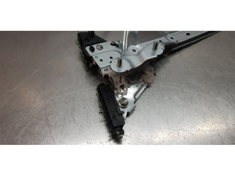 Recambio de elevalunas delantero izquierdo para toyota rav4 hybrid 4x2 advance referencia OEM IAM 8572012520  