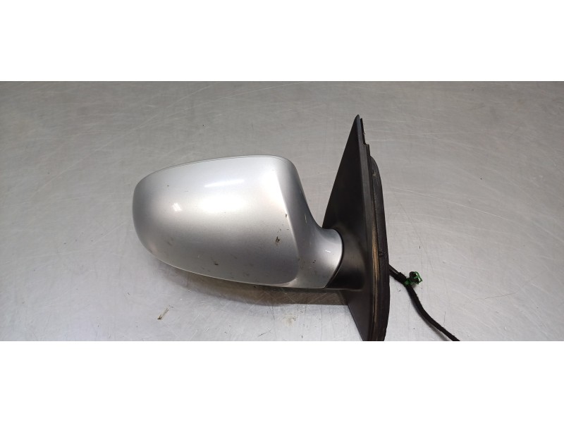 Recambio de retrovisor derecho para volkswagen passat variant (3c5) trendline referencia OEM IAM 3C2857508CJ9B9 3C2857508C  Recambio de retrovisor derecho para volkswagen passat variant (3c5) trendline referencia OEM IAM 3C2857508CJ9B9 3C2857508C