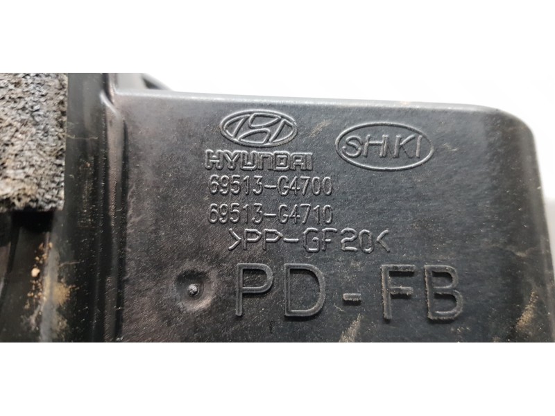 Recambio de tapa exterior combustible para hyundai i30 fastback tecno referencia OEM IAM 69513G4700 69510G4700 69513G4710
