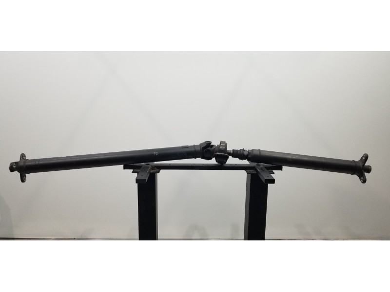 Recambio de transmision central para lexus is 300h referencia OEM IAM 3710053150   Recambio de transmision central para lexus is 300h referencia OEM IAM 3710053150