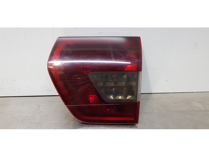 Recambio de piloto trasero derecho interior para citroen c5 station wagon exclusive referencia OEM IAM 9675067880   Recambio de piloto trasero derecho interior para citroen c5 station wagon exclusive referencia OEM IAM 9675067880