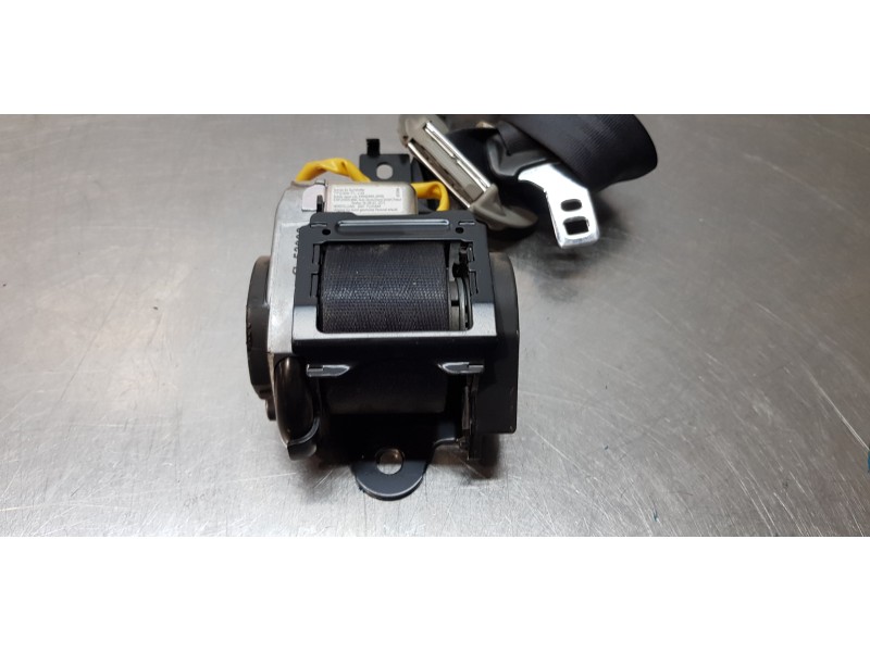 Recambio de cinturon seguridad delantero derecho para mitsubishi outlander (cw0) 2.0 di-d invite referencia OEM IAM 6091406  