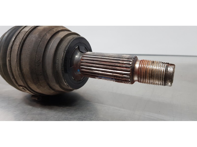 Recambio de transmision delantera derecha para hyundai i30 fastback tecno referencia OEM IAM 49501G4400  