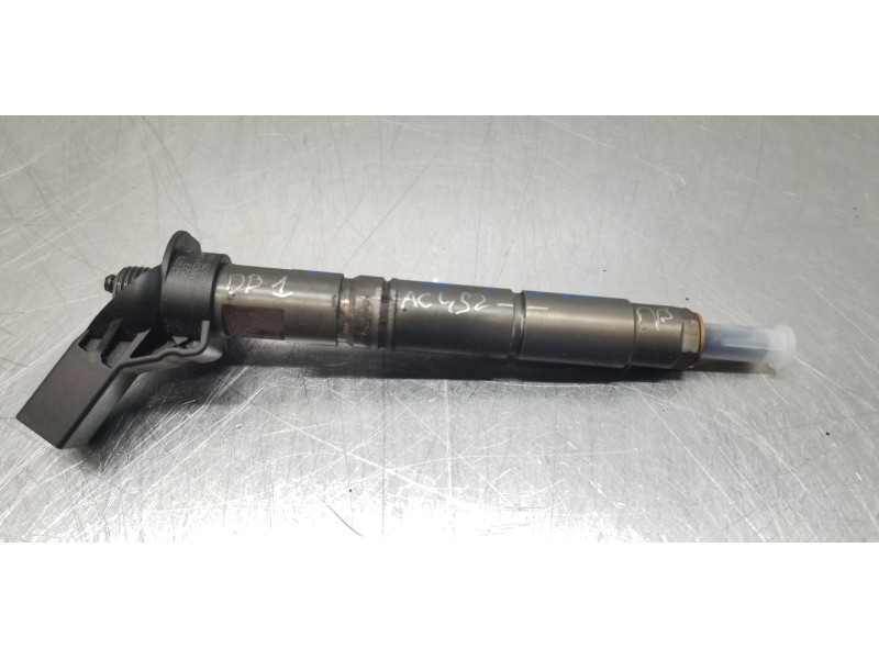 Recambio de inyector para mercedes clase r (w251) 320 cdi (251.022) referencia OEM IAM A6420701387 0445115064 