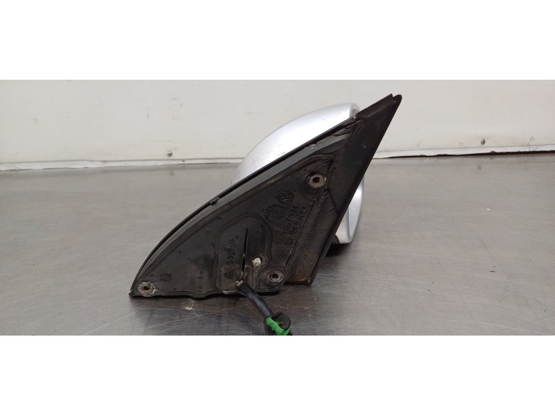 Recambio de retrovisor derecho para volkswagen passat variant (3c5) trendline referencia OEM IAM 3C2857508CJ9B9 3C2857508C  Recambio de retrovisor derecho para volkswagen passat variant (3c5) trendline referencia OEM IAM 3C2857508CJ9B9 3C2857508C