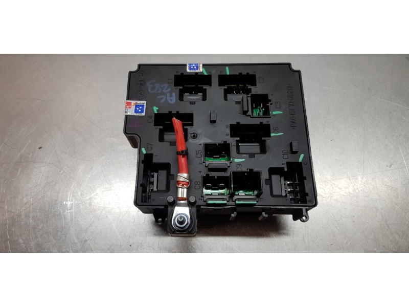 Recambio de caja reles / fusibles para volvo xc60 inscription awd referencia OEM IAM 32212298  