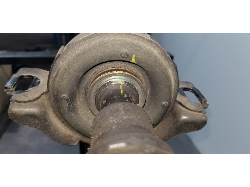 Recambio de transmision central para lexus is 300h referencia OEM IAM 3710053150   Recambio de transmision central para lexus is 300h referencia OEM IAM 3710053150