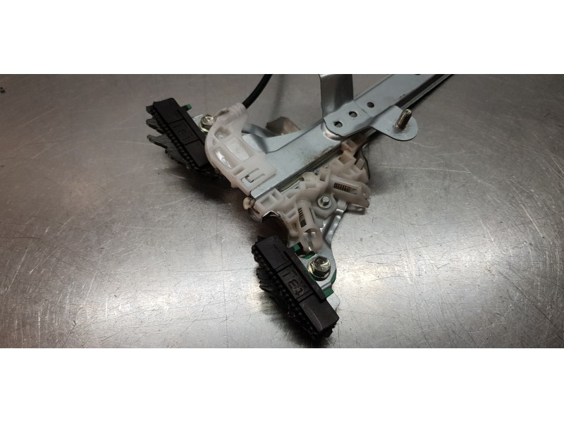 Recambio de elevalunas trasero izquierdo para toyota rav4 hybrid 4x2 advance referencia OEM IAM 8572012530  