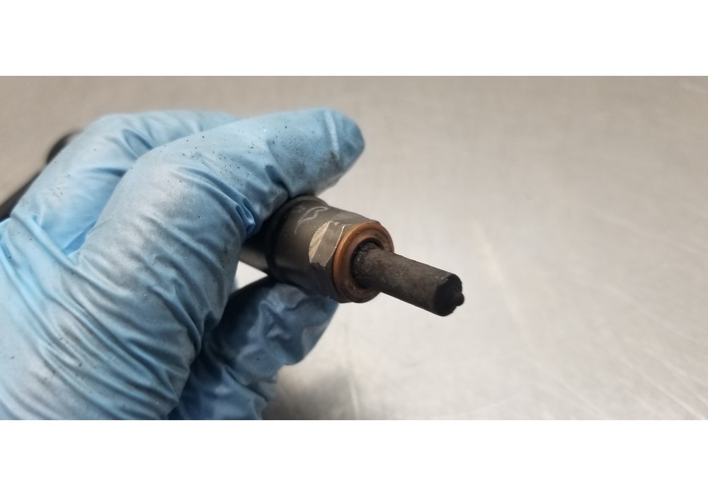 Recambio de inyector para mercedes clase r (w251) 320 cdi (251.022) referencia OEM IAM A6420701387 0445115064 