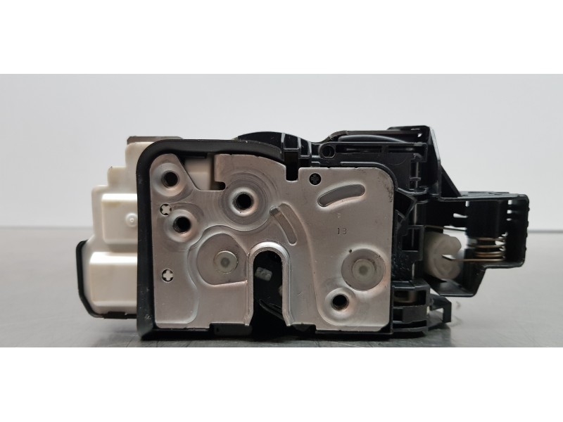 Recambio de cerradura puerta trasera derecha para volvo xc60 inscription awd referencia OEM IAM 31462781 6 PINES 