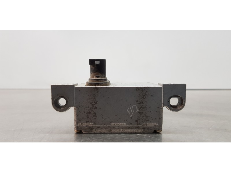 Recambio de modulo electronico para bmw serie 3 touring (e46) 330d referencia OEM IAM 34526759412   Recambio de modulo electronico para bmw serie 3 touring (e46) 330d referencia OEM IAM 34526759412