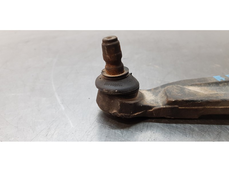Recambio de brazo suspension inferior delantero derecho para ford ka (ccu) urban referencia OEM IAM 50710290  