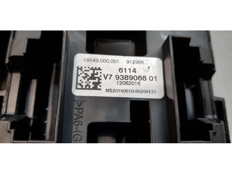 Recambio de caja reles / fusibles para bmw serie 1 lim. 5-trg. (f20) 118d referencia OEM IAM 938906801   Recambio de caja reles / fusibles para bmw serie 1 lim. 5-trg. (f20) 118d referencia OEM IAM 938906801