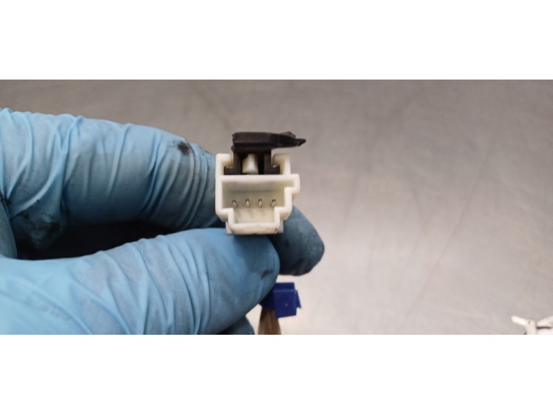 Recambio de interruptor para mercedes clase cls (w218) cls 350 cdi be (218.323) referencia OEM IAM A1728701558  