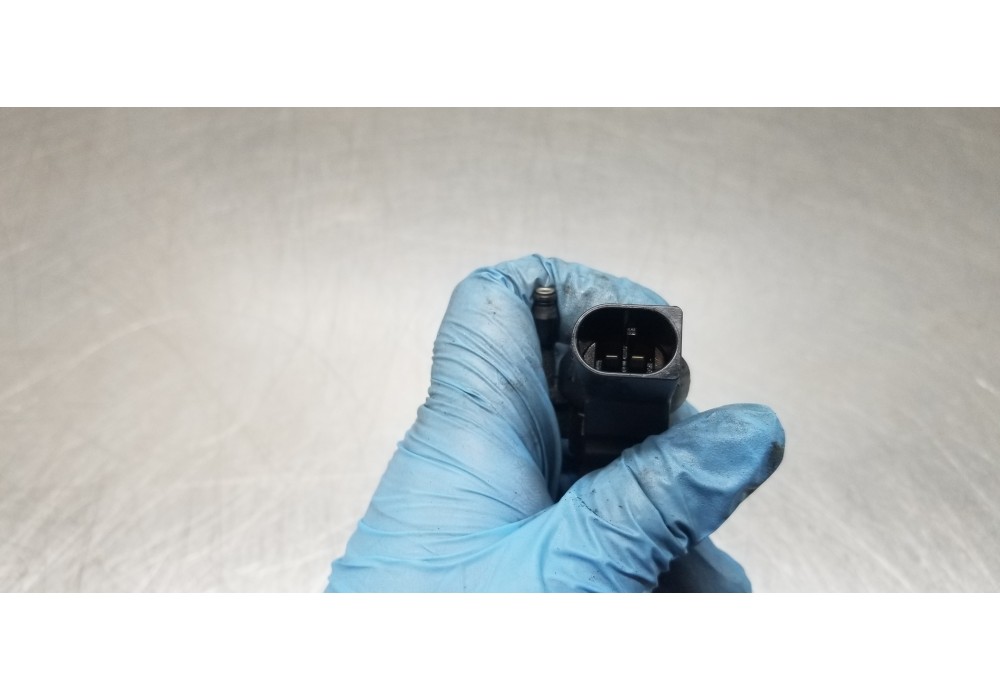 Recambio de inyector para mercedes clase r (w251) 320 cdi (251.022) referencia OEM IAM A6420701387 0445115064 