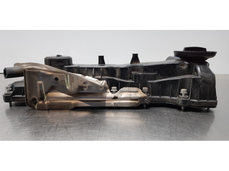 Recambio de tapa balancines para opel insignia berlina limousine referencia OEM IAM 55486867 55598449  Recambio de tapa balancines para opel insignia berlina limousine referencia OEM IAM 55486867 55598449